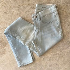 Kohls SO Woman’s Jeggings NWT - Light Blue Denim Wash - Juniors Jeans - Size 3